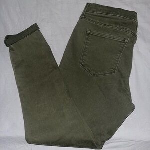 GAP Women's Straight Leg Jeans - Olive Green
